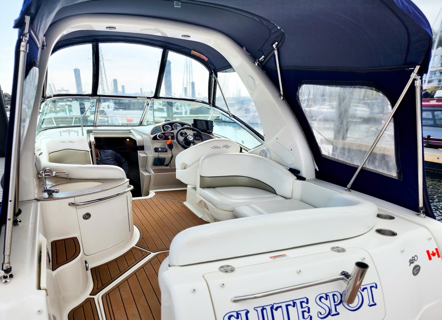 2007 Sea Ray 260 SUNDANCER