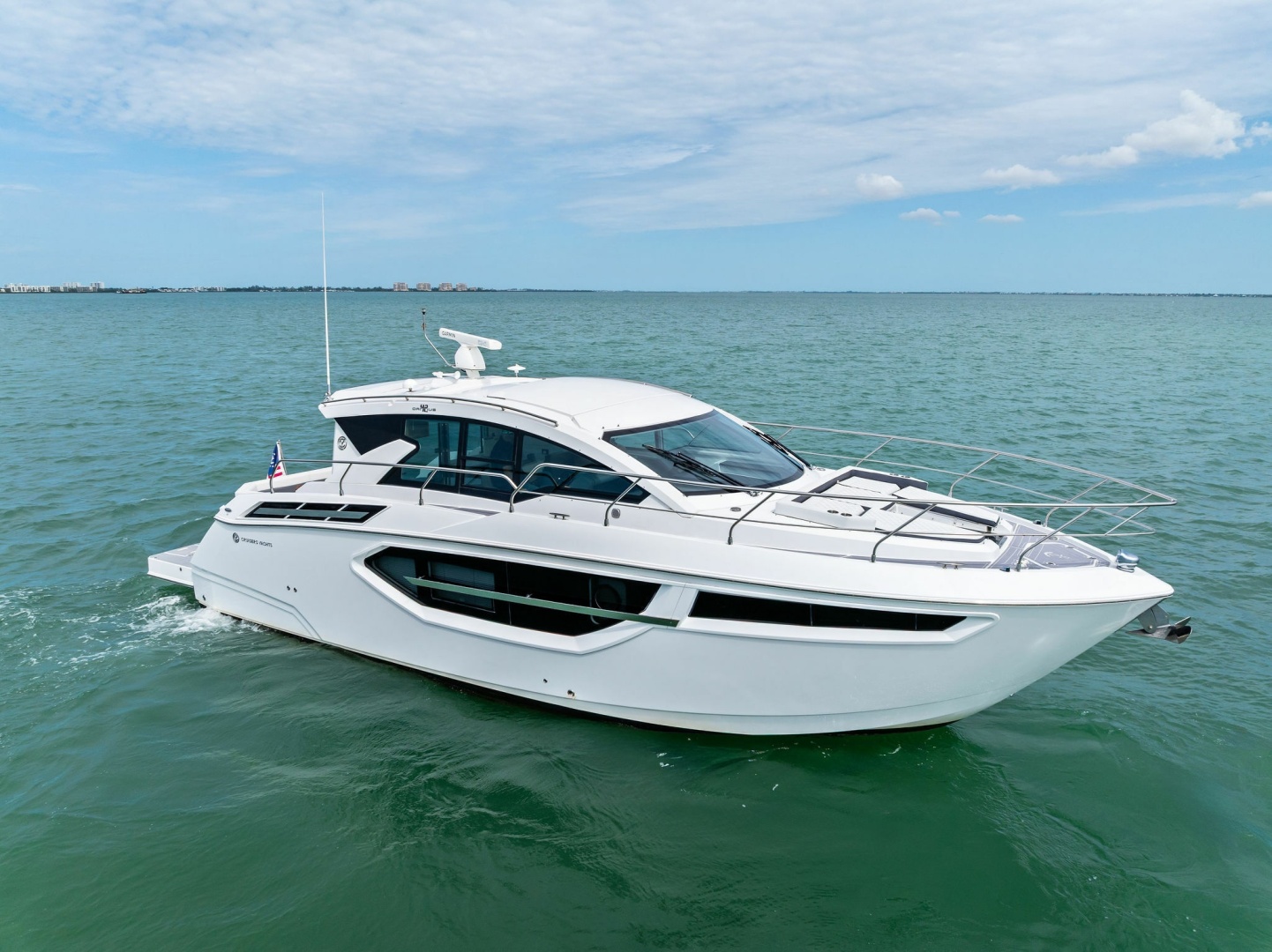 2019 Cruisers Yachts 42 Cantius 'Truly Ineffable'