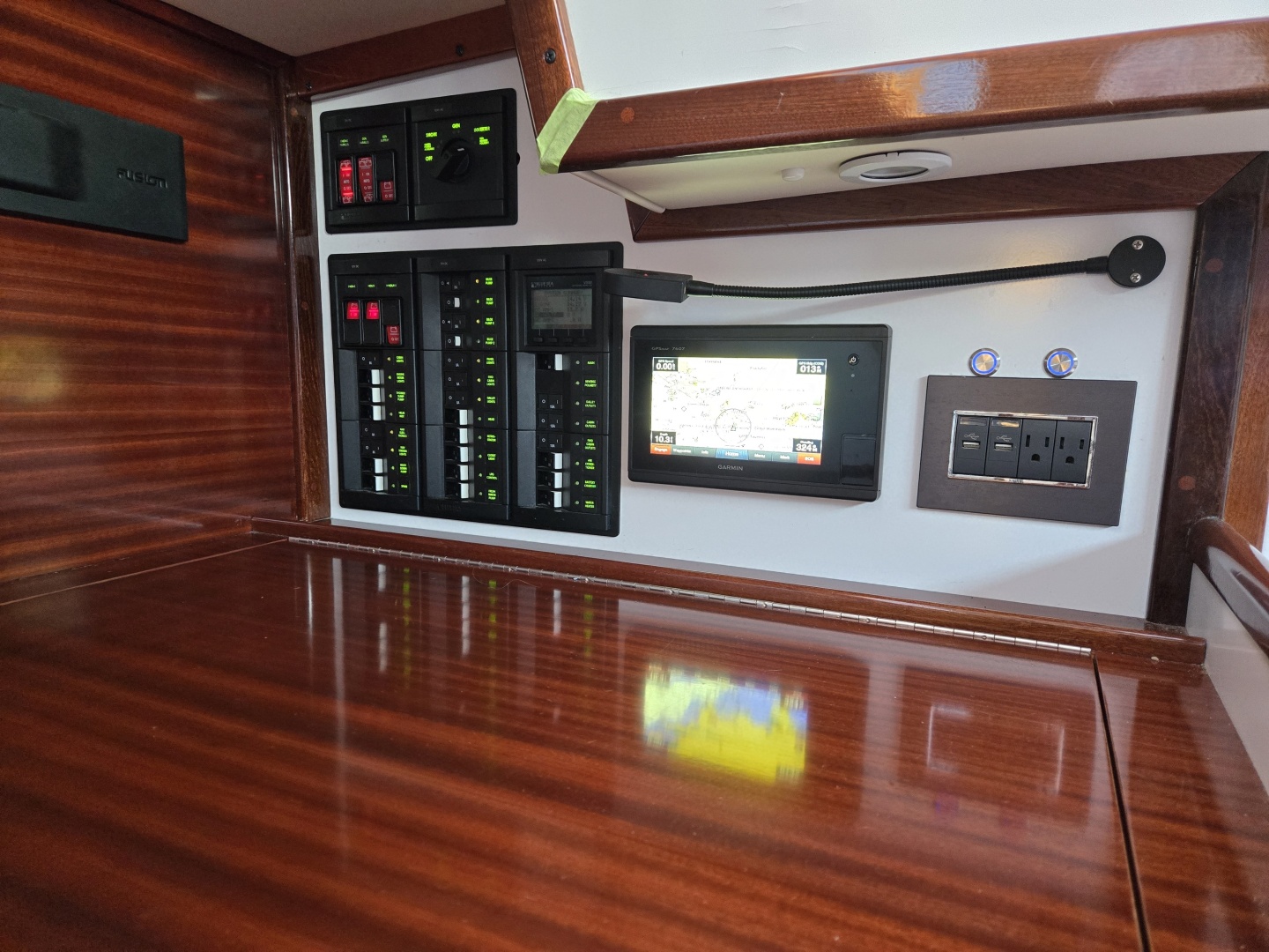 40ft Hinckley Yacht For Sale