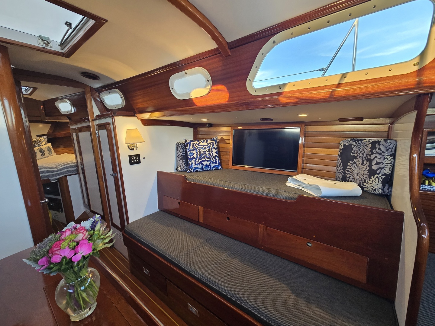 40ft Hinckley Yacht For Sale