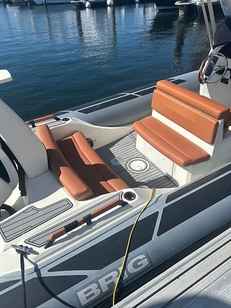 Outnumbered 26ft Brig Inflatables Yacht For Sale