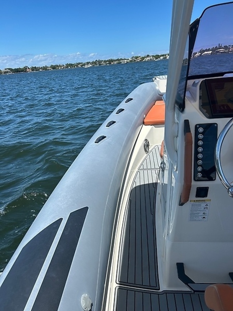 Outnumbered 26ft Brig Inflatables Yacht For Sale