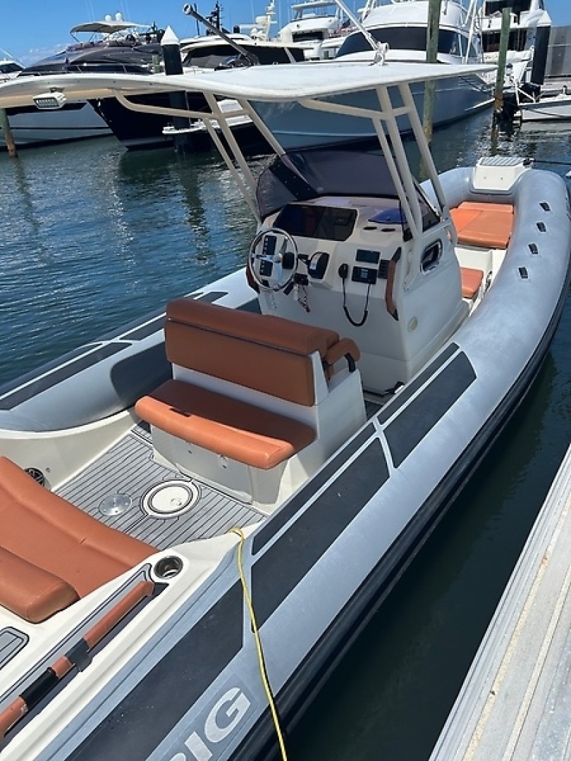 Outnumbered 26ft Brig Inflatables Yacht For Sale