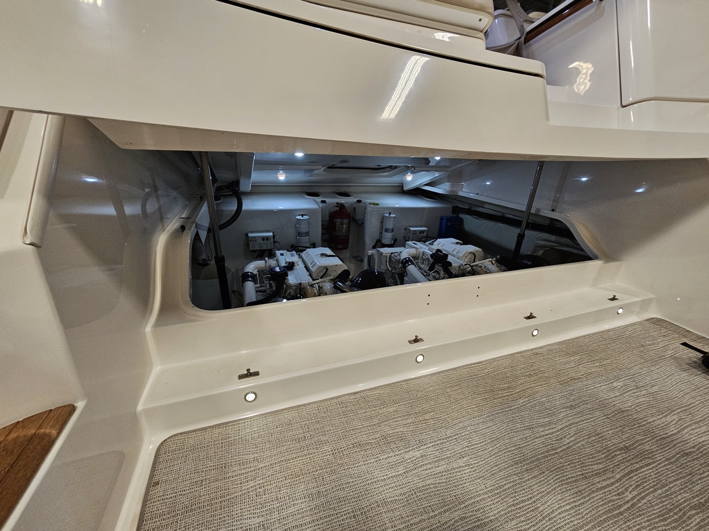 2014 Tiara Yachts 43 Open