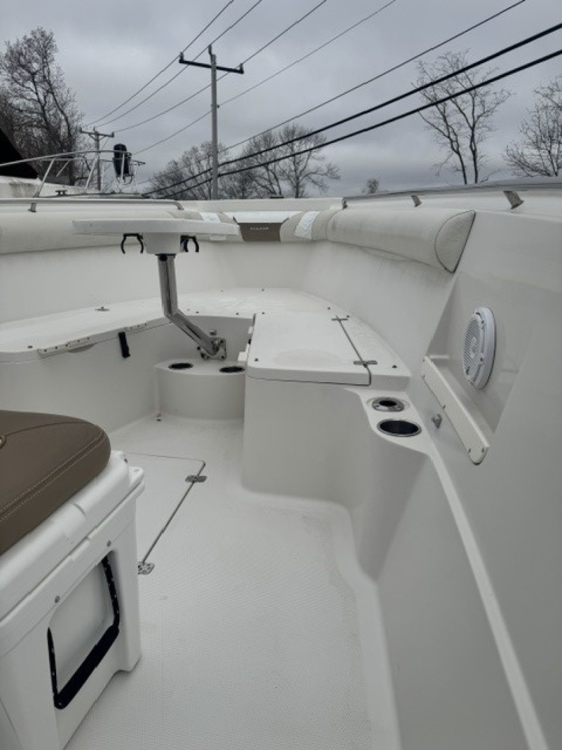 2013 Sailfish 290 CC