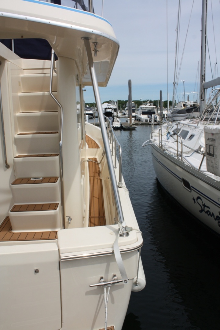 Rosalita 34ft Mainship Yacht For Sale