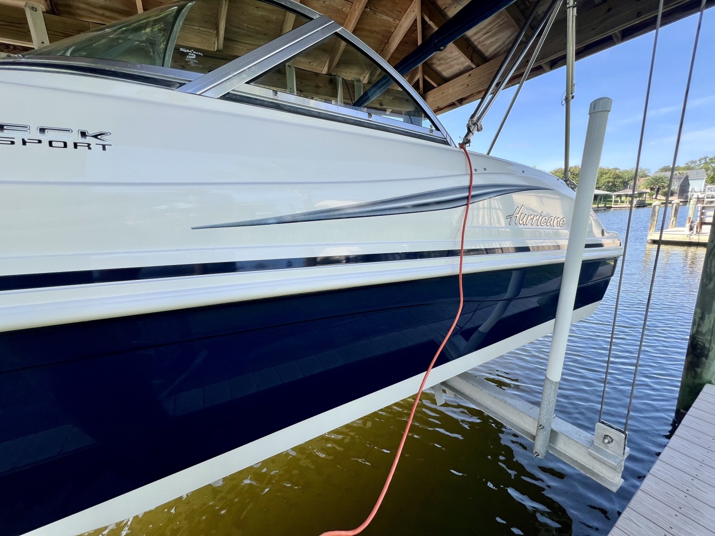 2013 Hurricane SunDeck 187 OB