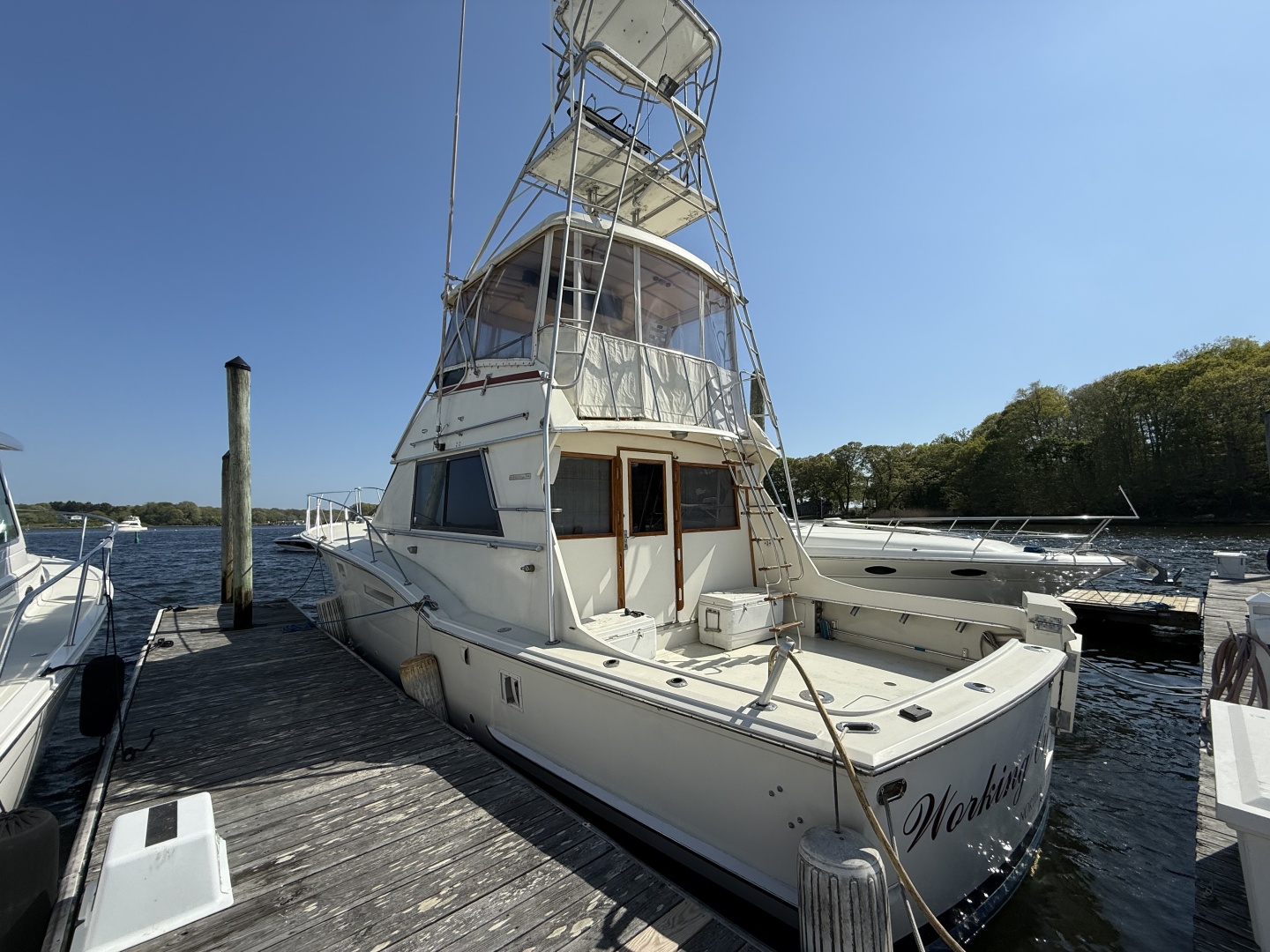 Working On A Dream 46ft Hatteras Yacht For Sale