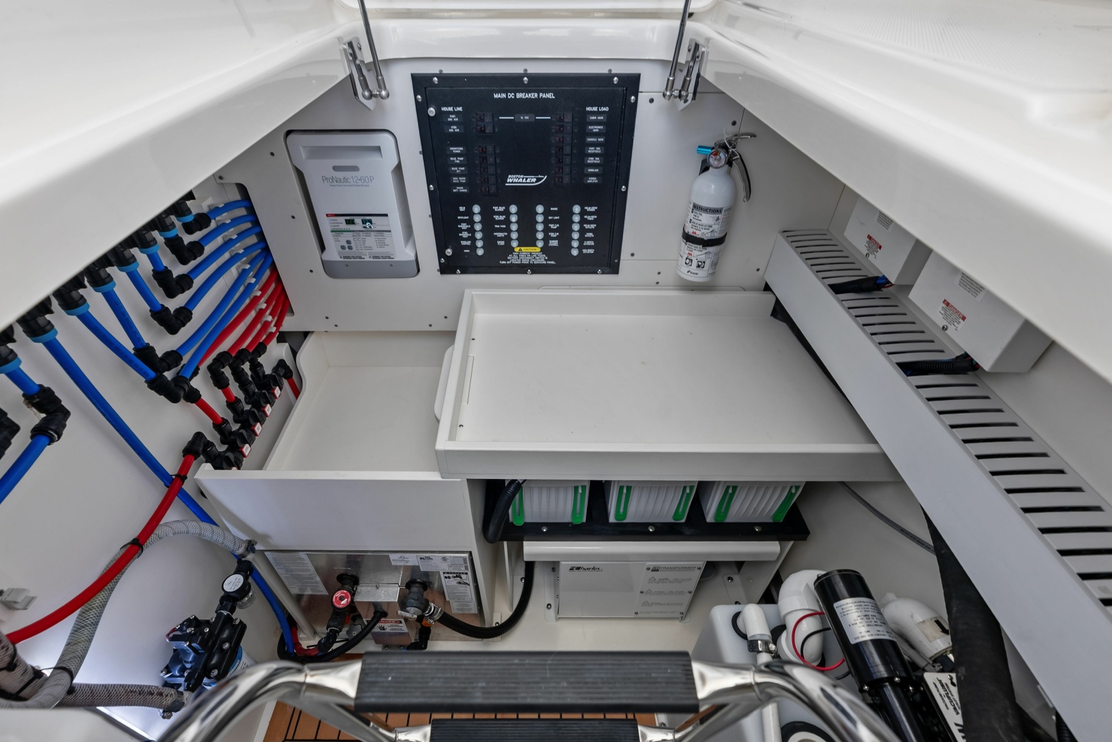 Boston Whaler 405 Conquest - Photo 39
