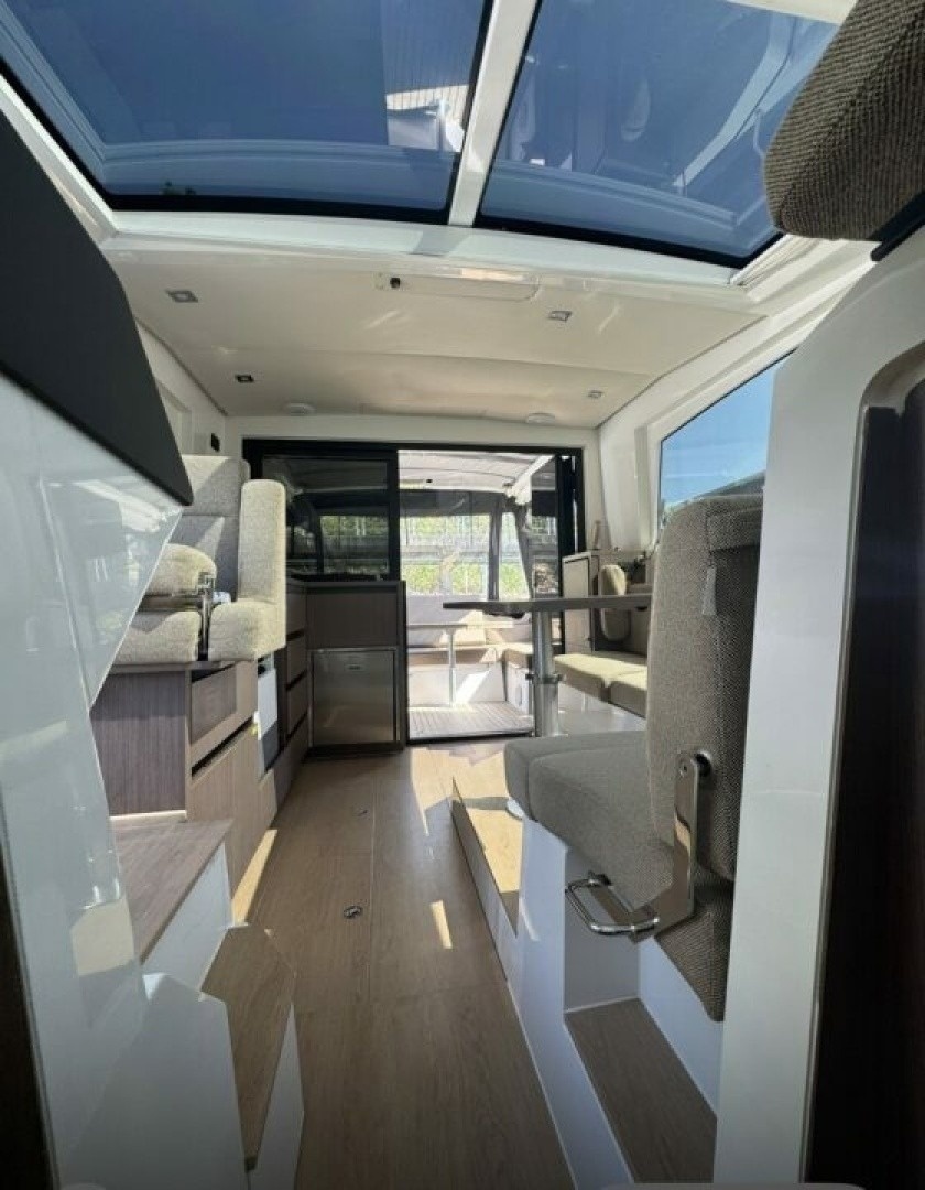 35ft Sealine Yacht For Sale