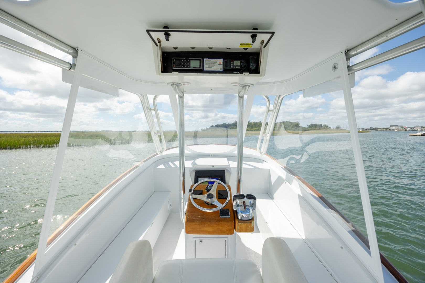 2005 Custom Carolina 26 Tideline Express