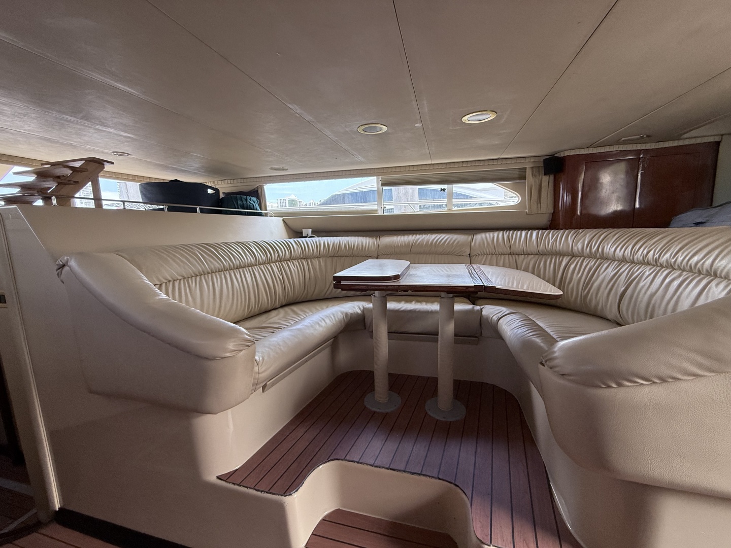 2001 Sea Ray 450 Express Bridge