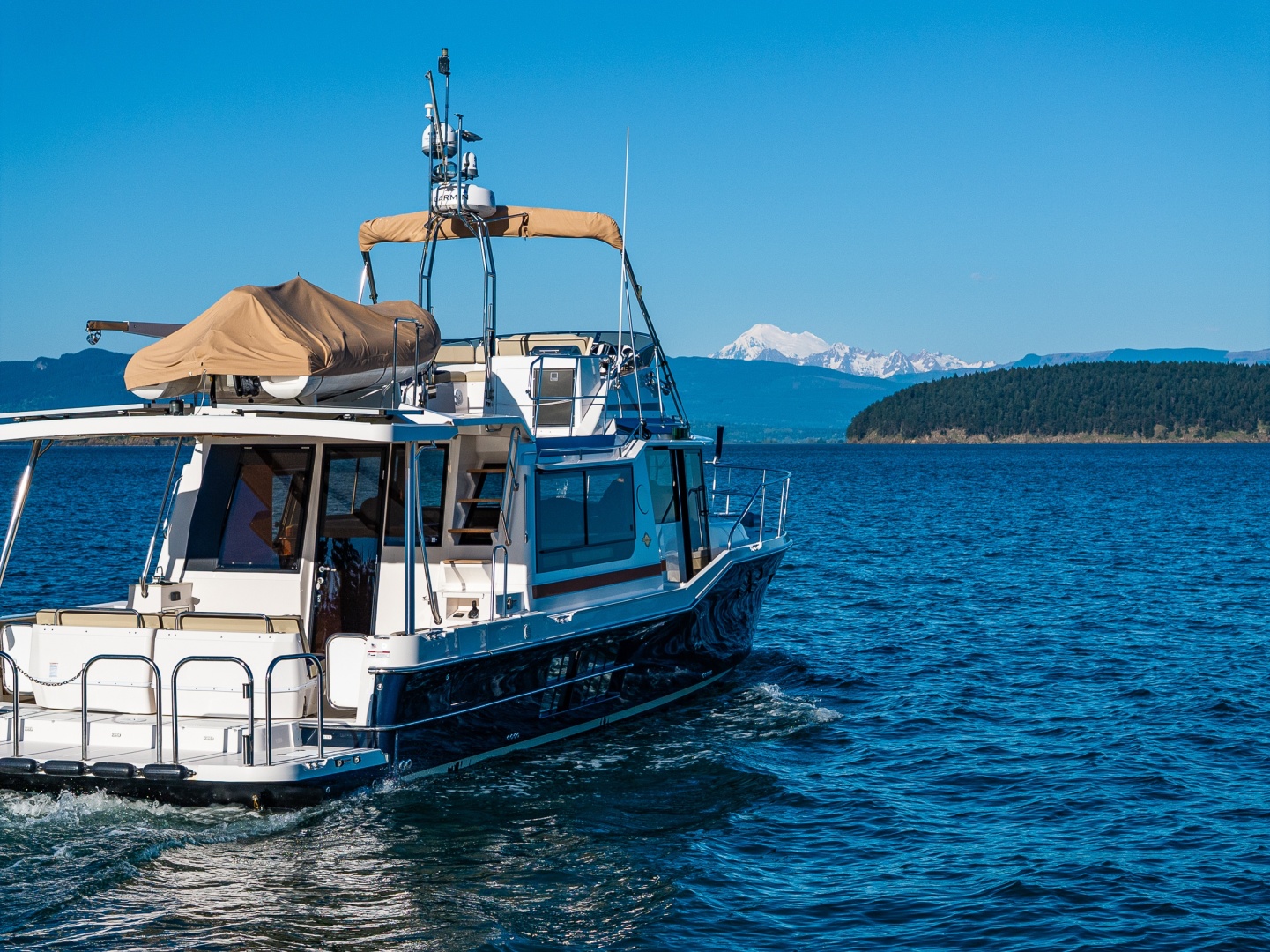 2020 Ranger Tugs R-41 CB