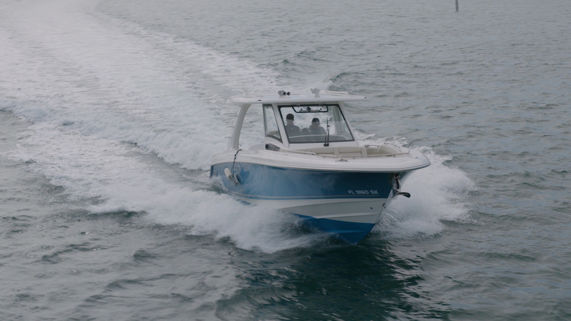 2018 Boston Whaler Outrage