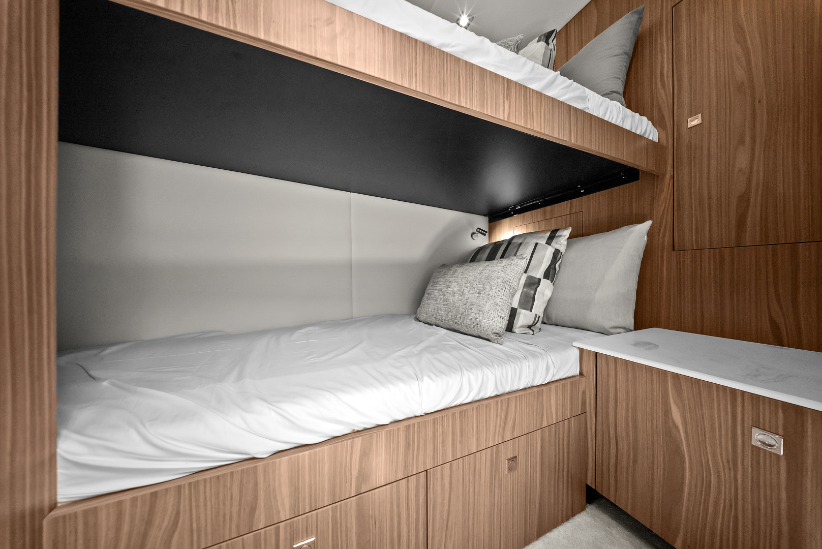 Cruisers Yachts 50 Cantius - Photo 64