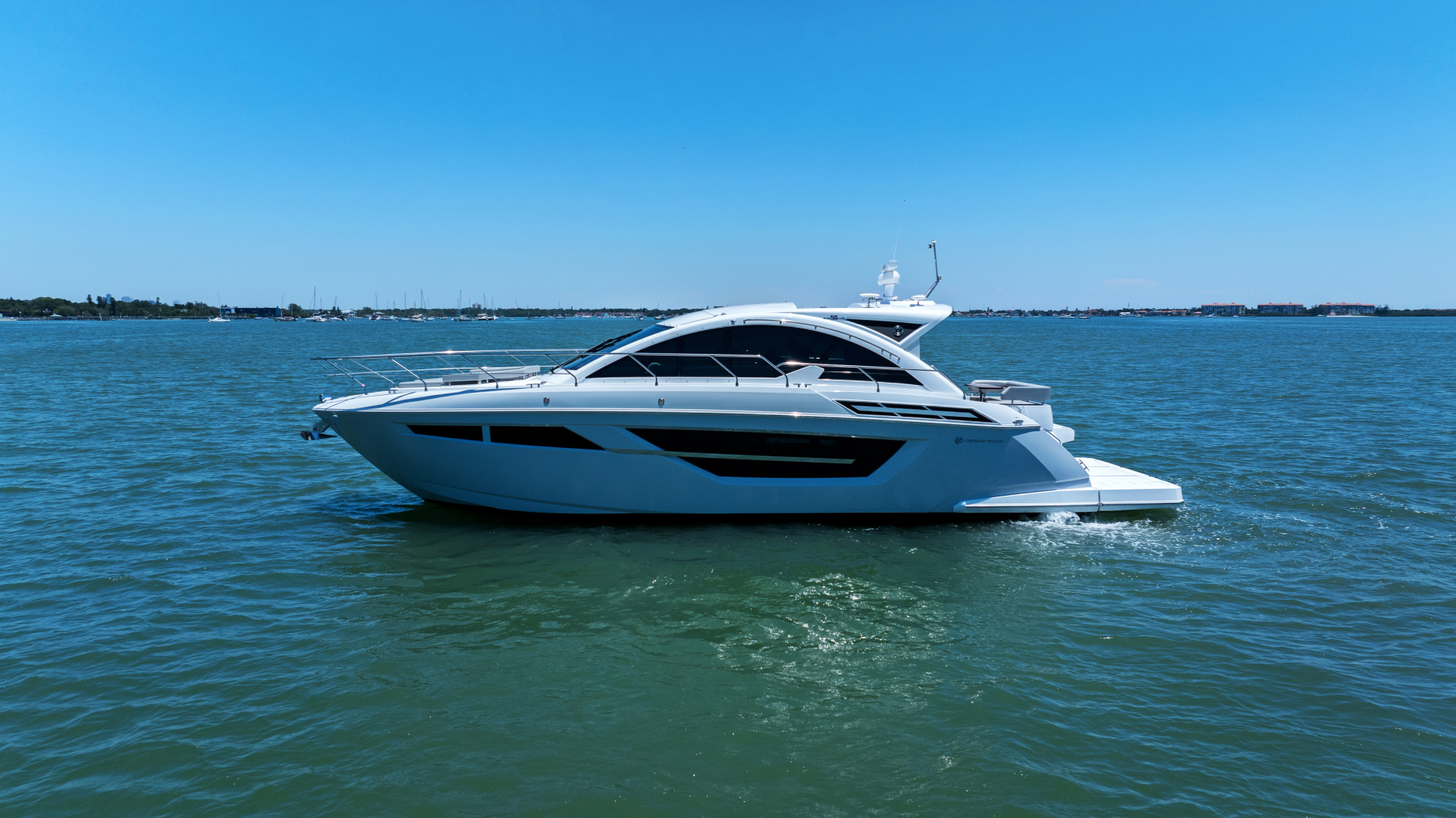 Cruisers Yachts 50 Cantius - Photo 6