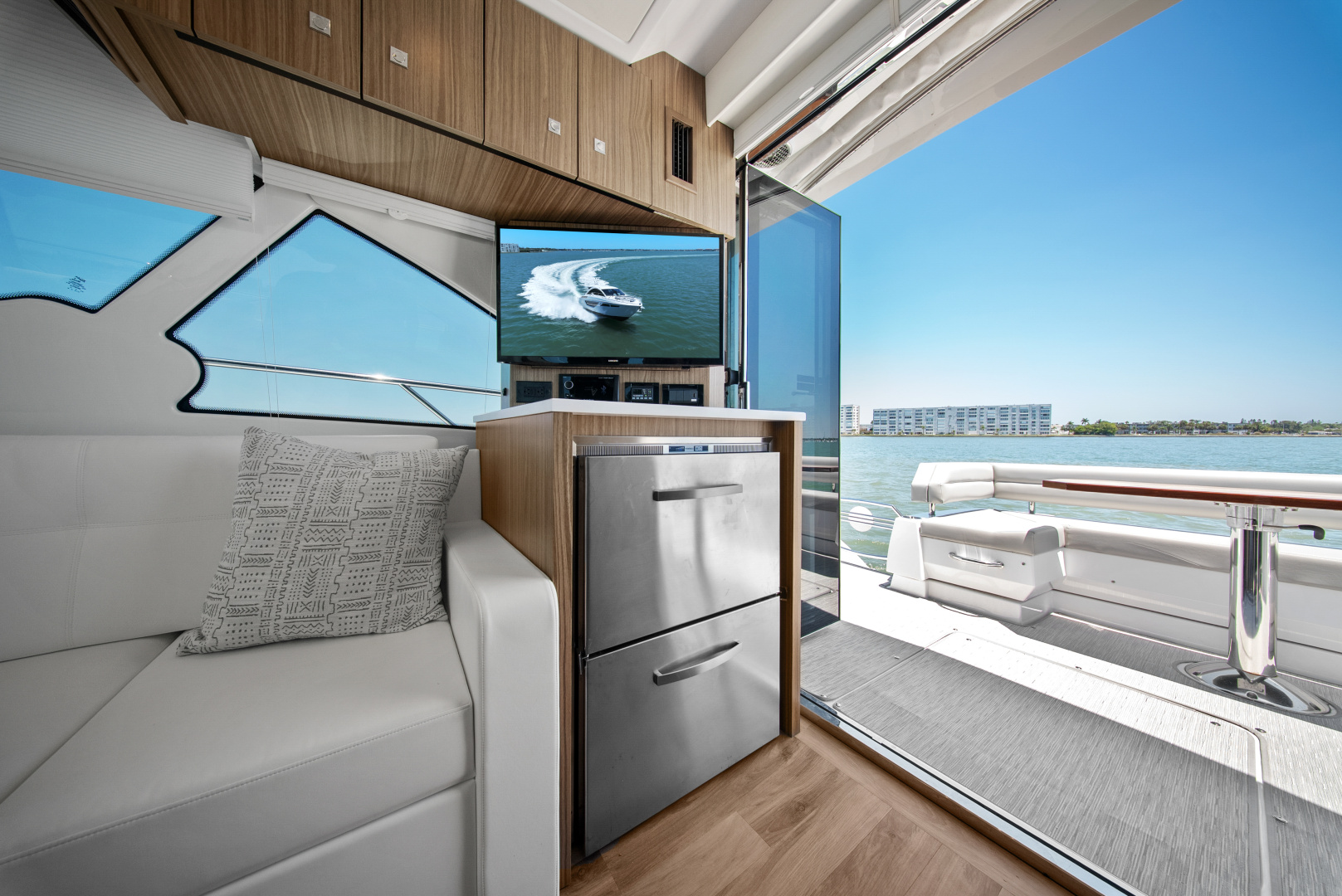 Cruisers Yachts 50 Cantius - Photo 31