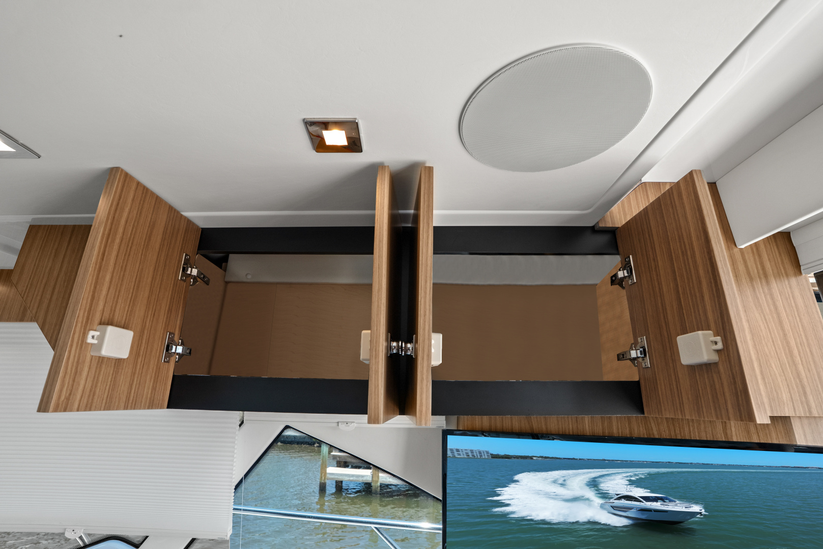 Cruisers Yachts 50 Cantius - Photo 33