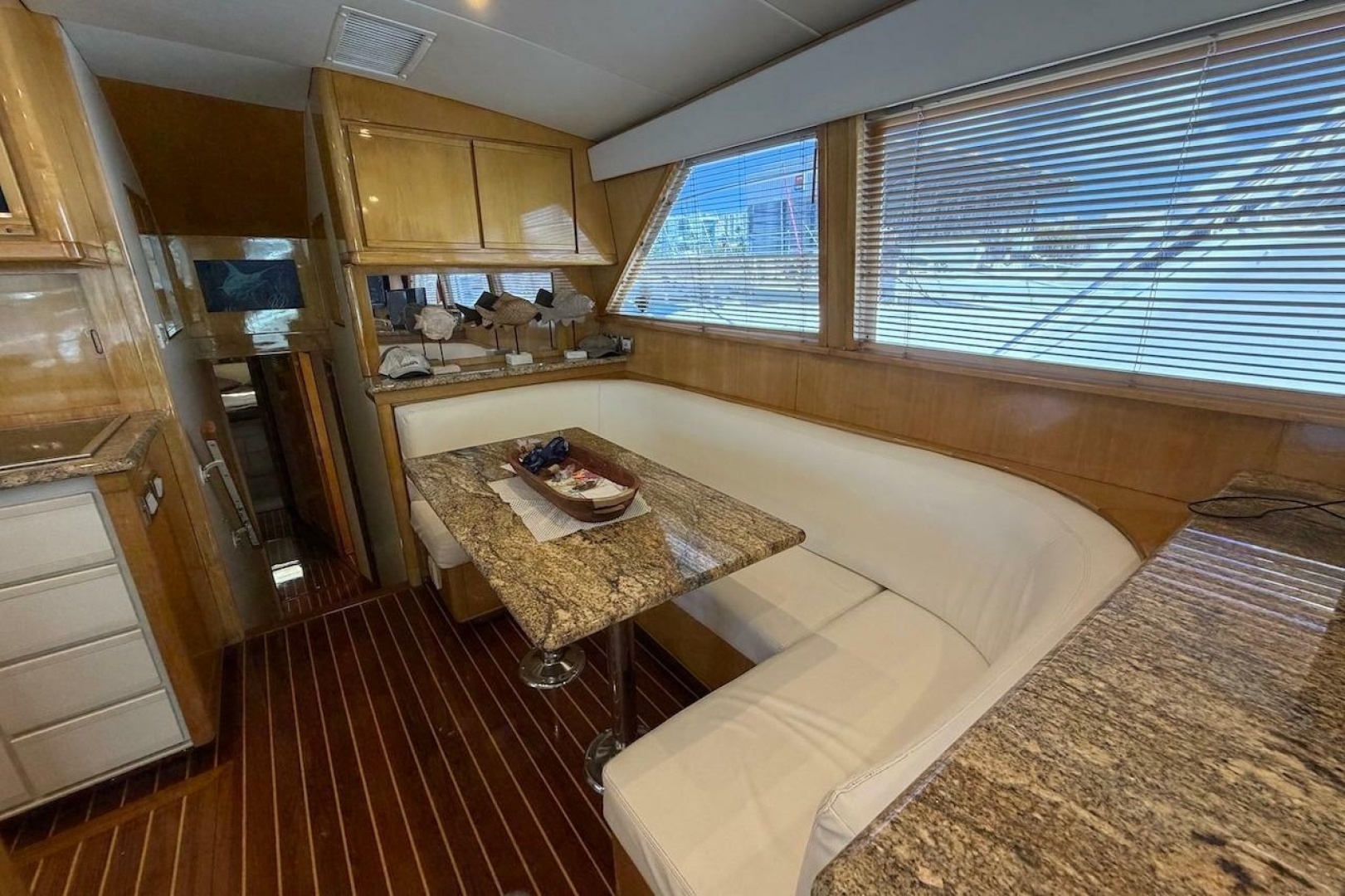 1995 Bertram 60 Convertible