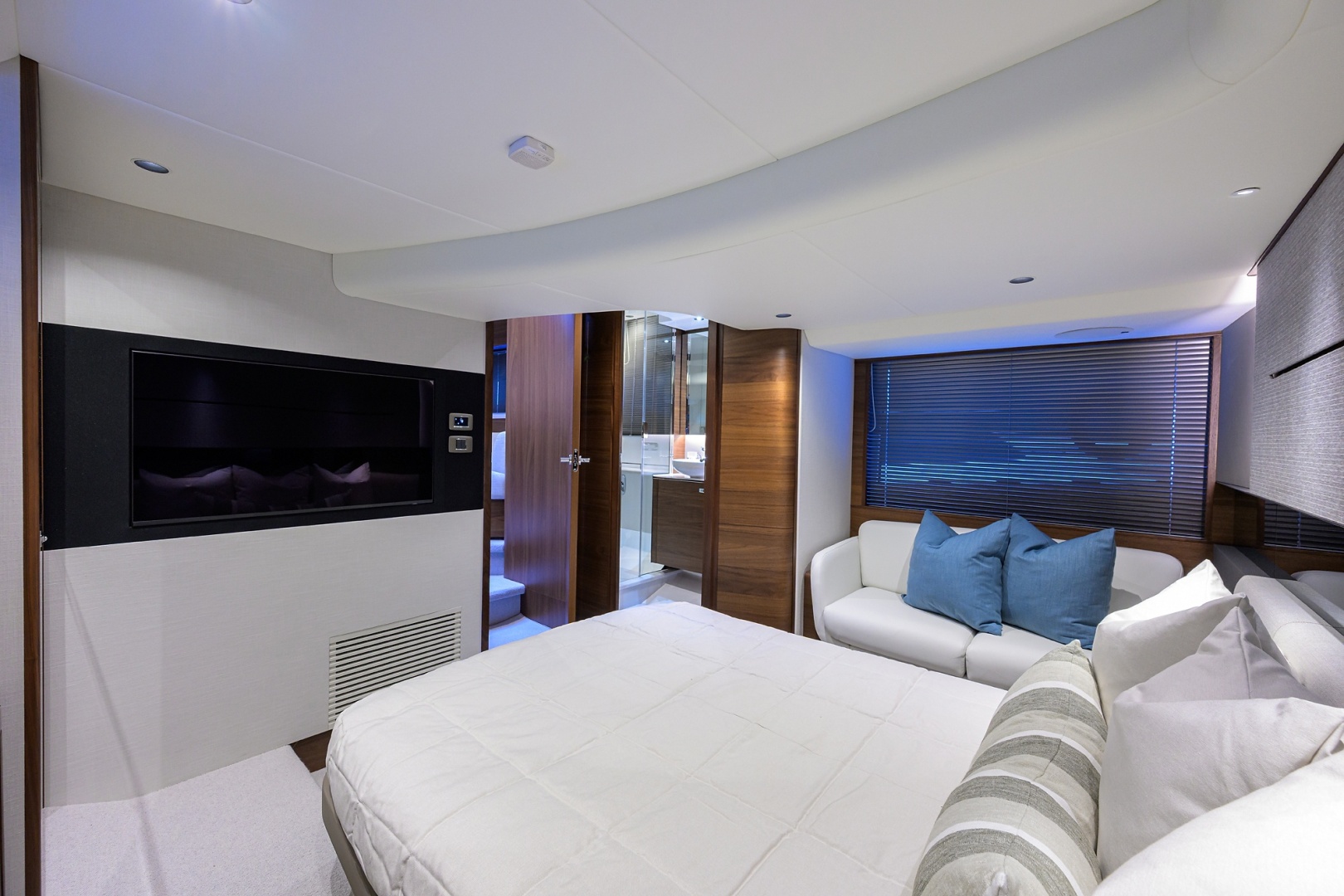 Princess 50 Everlong - Interior Stateroom