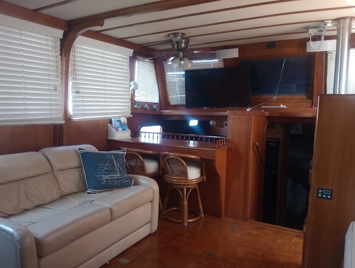 44ft Marine Trading Yacht For Sale