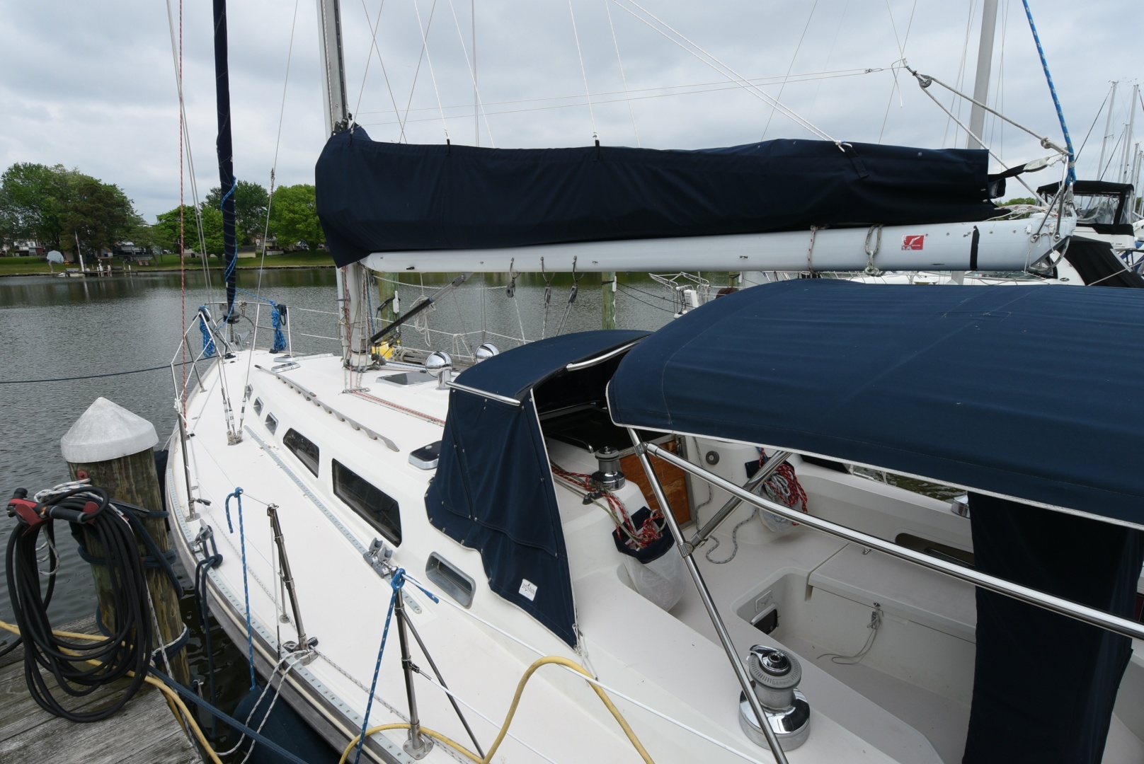 1996 Sabre 402