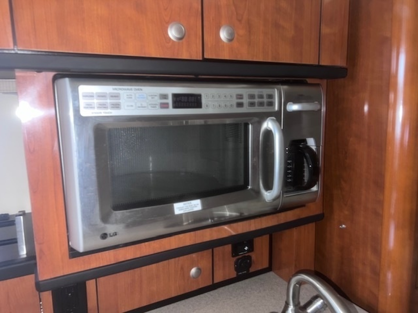 GAELIC STORM 31ft Sea Ray Yacht For Sale