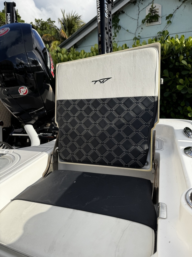 21ft Tidewater Yacht For Sale