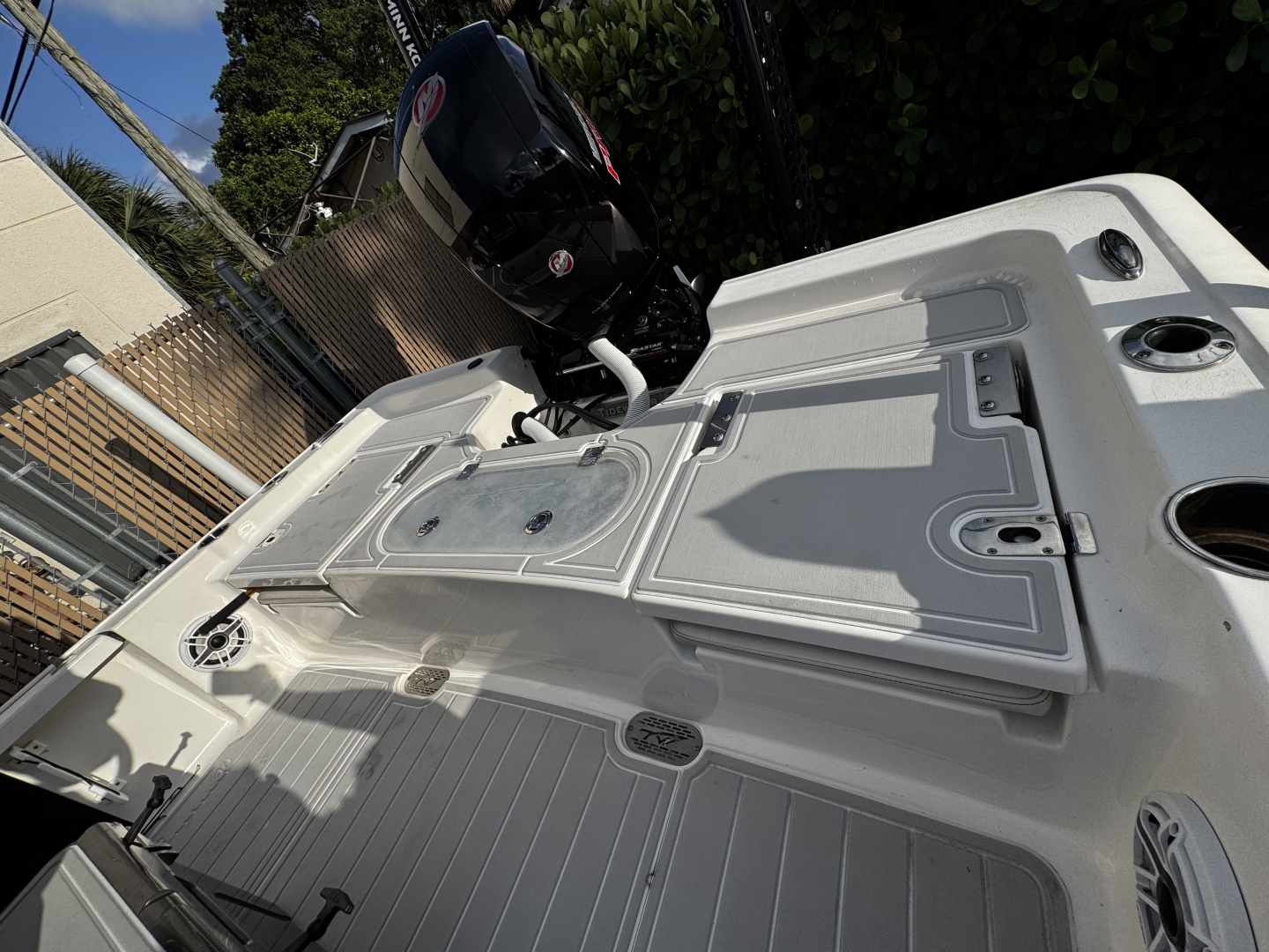 21ft Tidewater Yacht For Sale