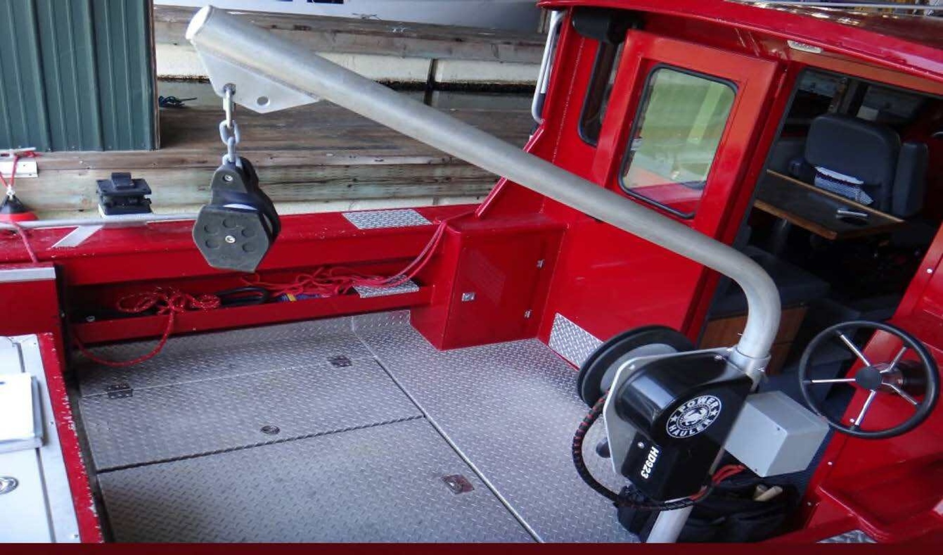 24ft Hewescraft Yacht For Sale