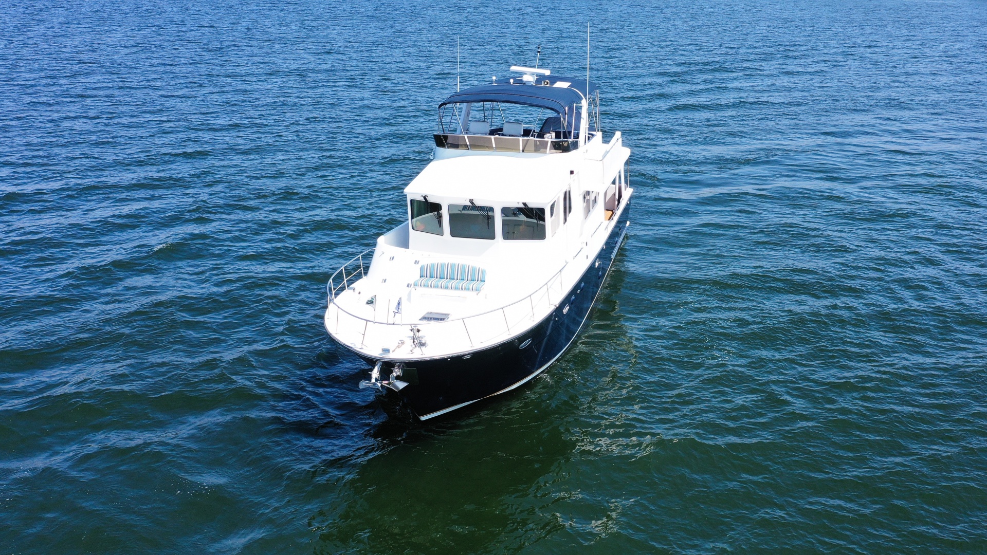 2003 Jefferson 57 Pilothouse