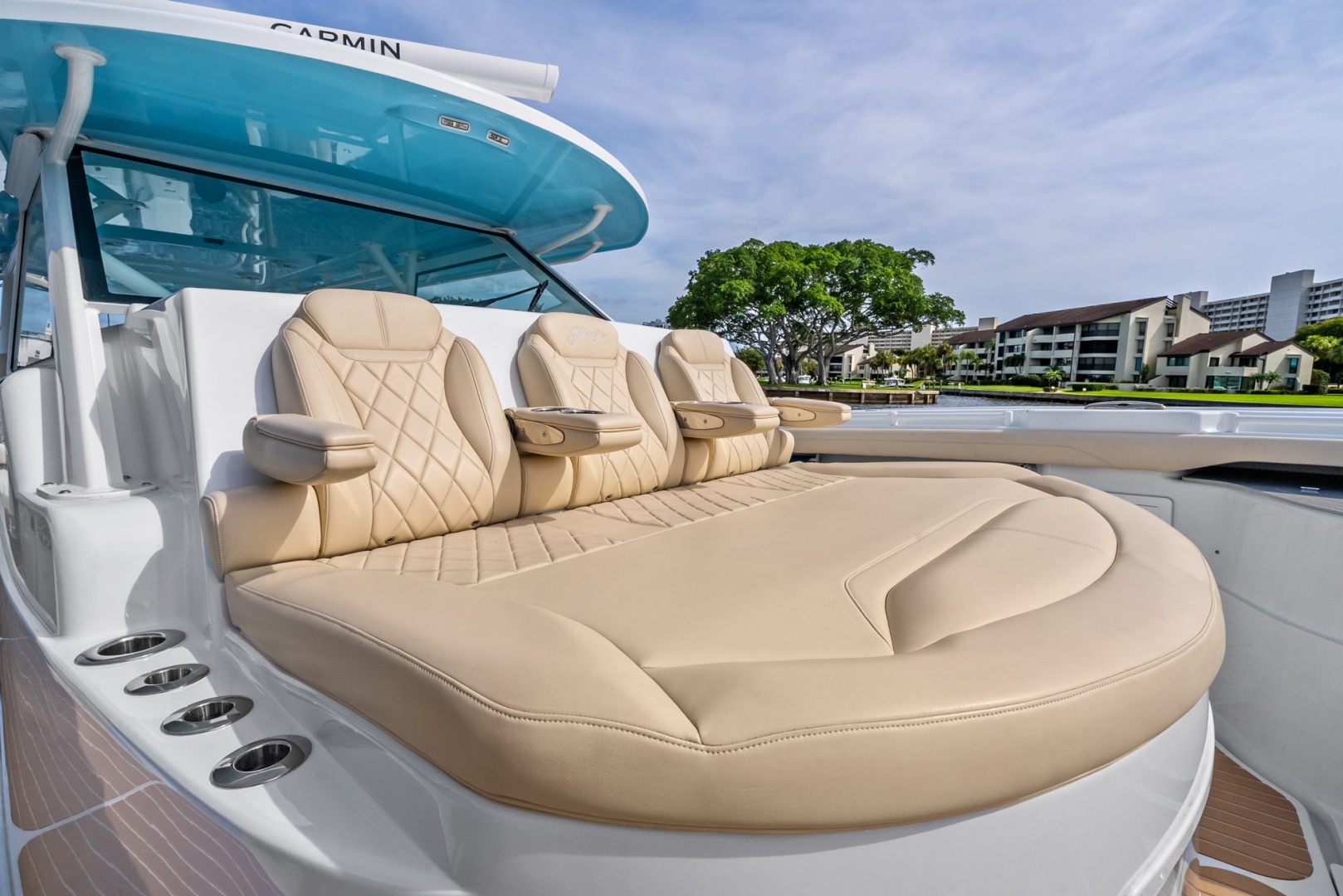2024 Yellowfin 54 Offshore