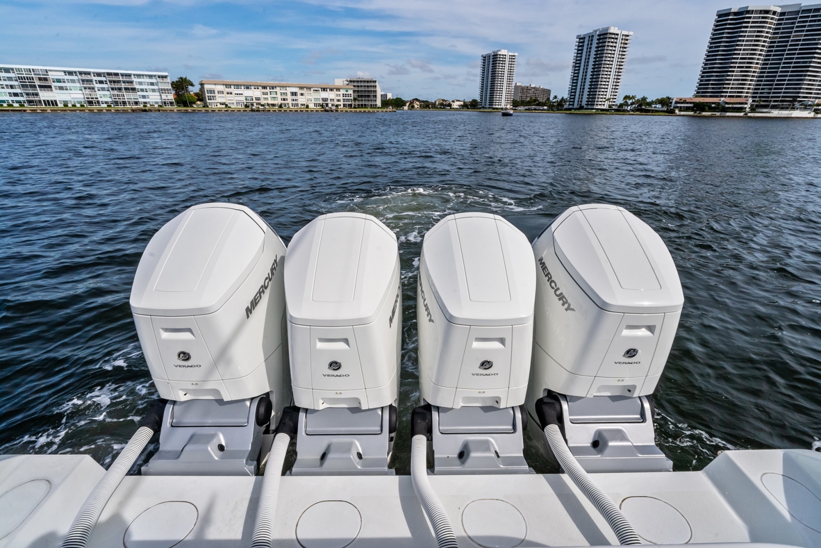 2024 Yellowfin 54 Offshore