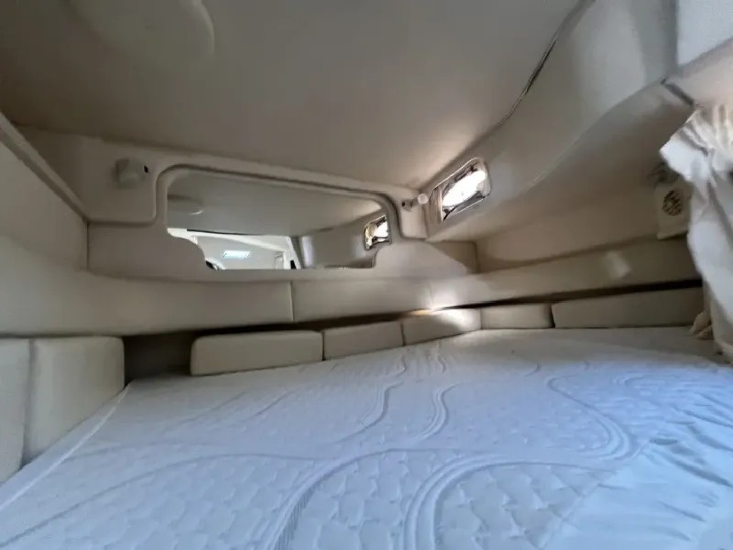 1999 Sea Ray Sundancer 340