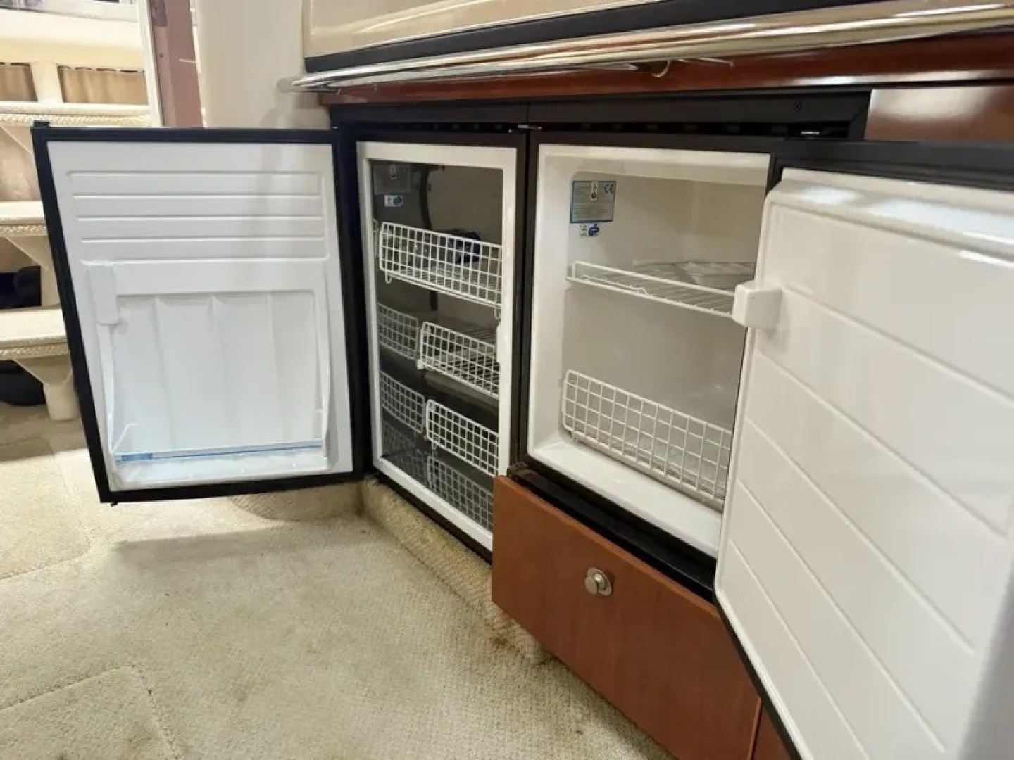2004 Sea Ray 360 SUNDANCER