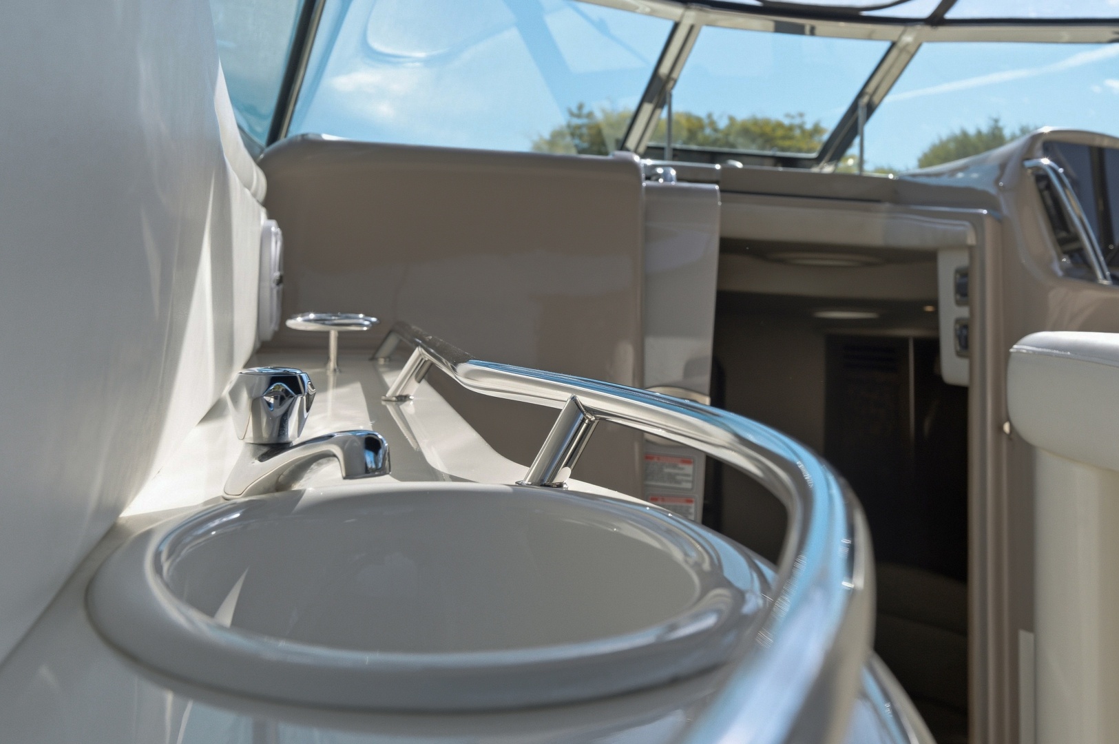 2004 Sea Ray 360 SUNDANCER 36ft Sea Ray Yacht For Sale 2004 Sea Ray 360 SUNDANCER 36ft Sea Ray Yacht For Sale