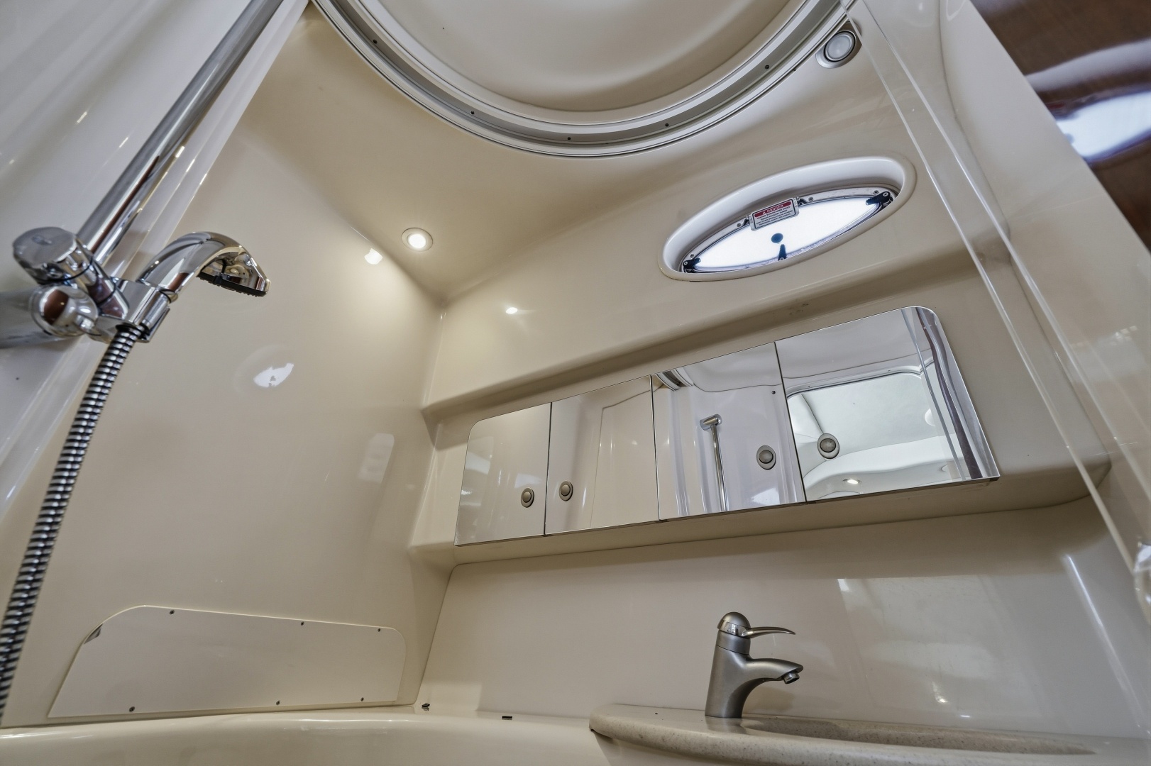 2004 Sea Ray 360 SUNDANCER 36ft Sea Ray Yacht For Sale 2004 Sea Ray 360 SUNDANCER 36ft Sea Ray Yacht For Sale