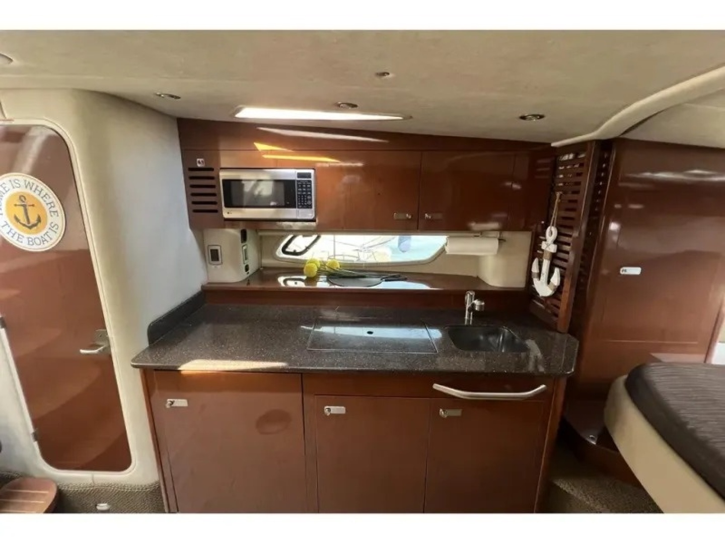 2012 Sea Ray 370 SUNDANCER