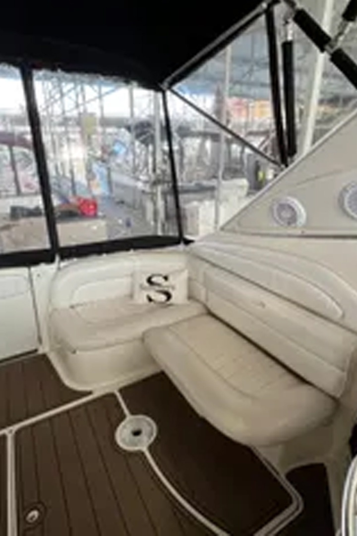 Bull Ship 43ft Maxum Yacht For Sale