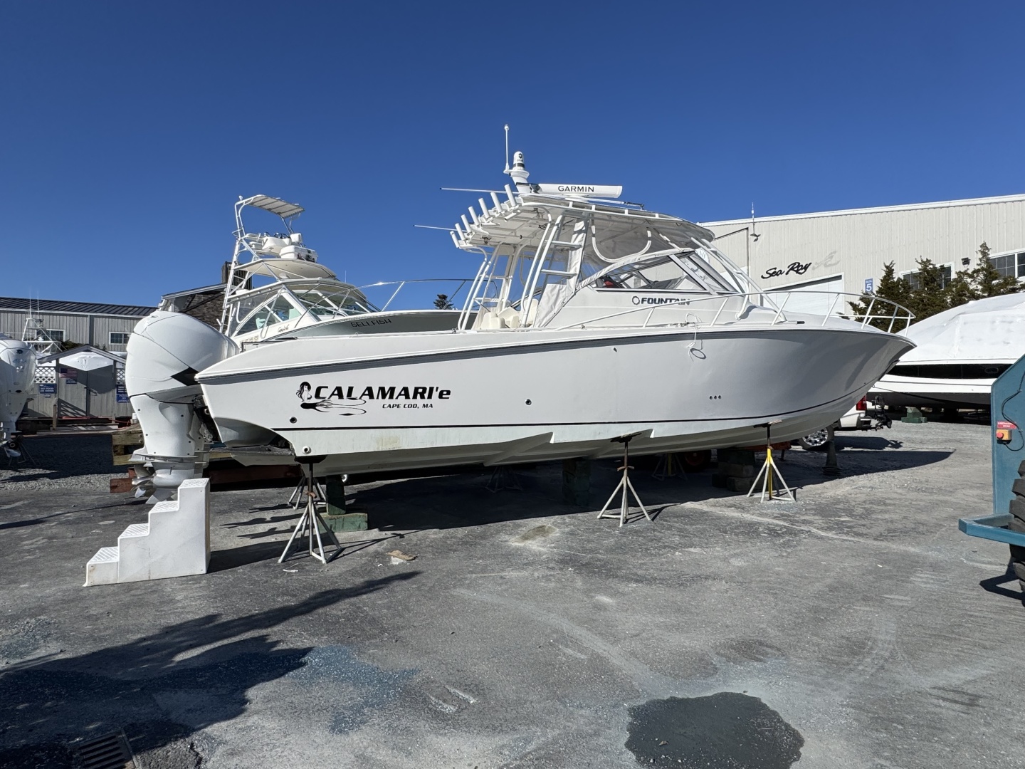 Calamarie 38ft Fountain Yacht For Sale