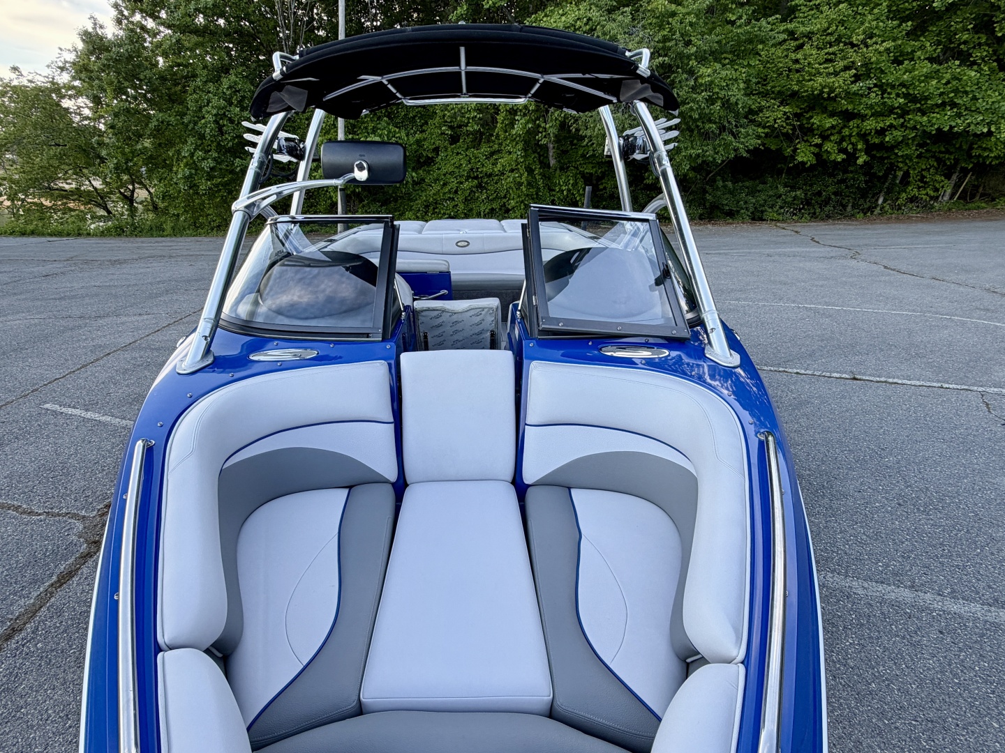2008 Supra Launch 22SSV World's Edition