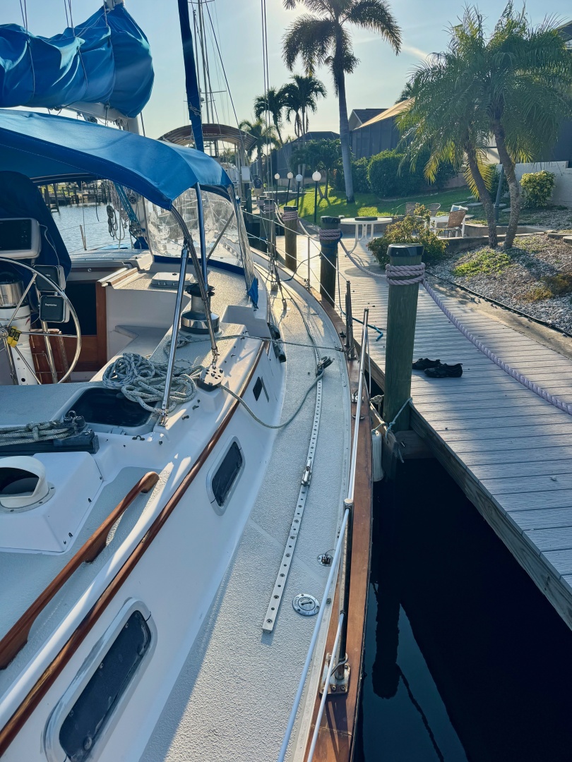 1990 Morgan 44