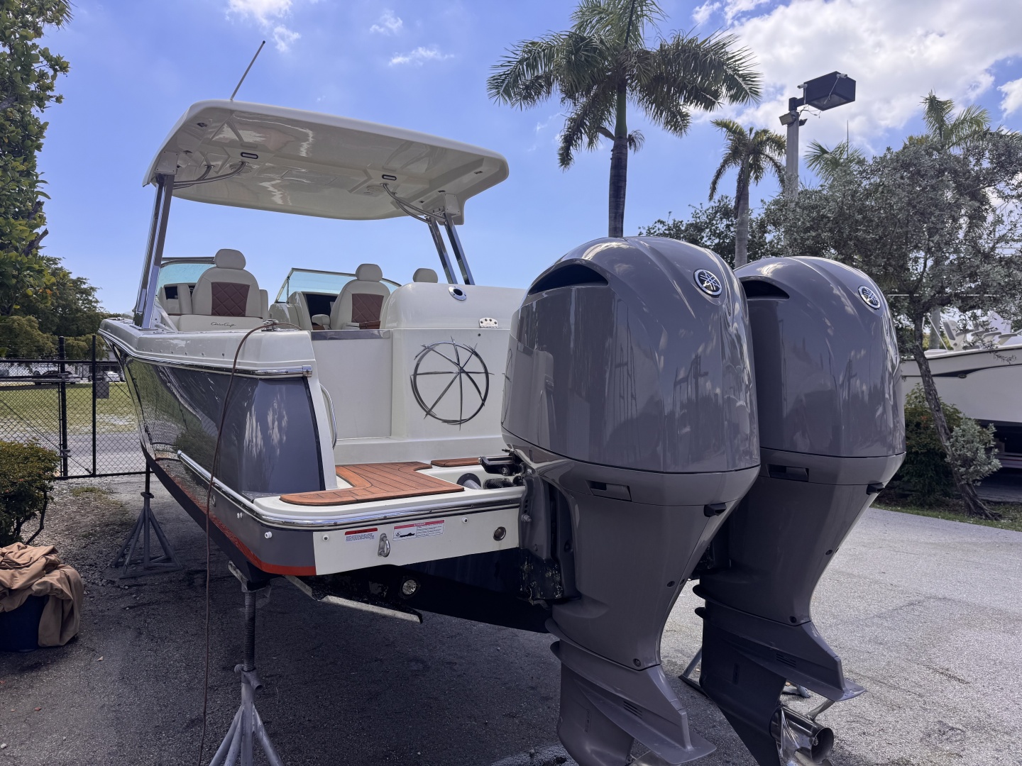 30ft Chris Craft Yacht For Sale