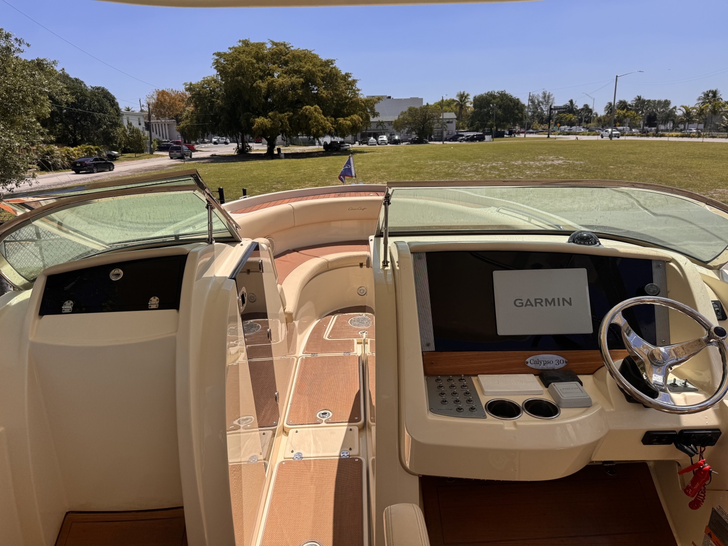 30ft Chris Craft Yacht For Sale