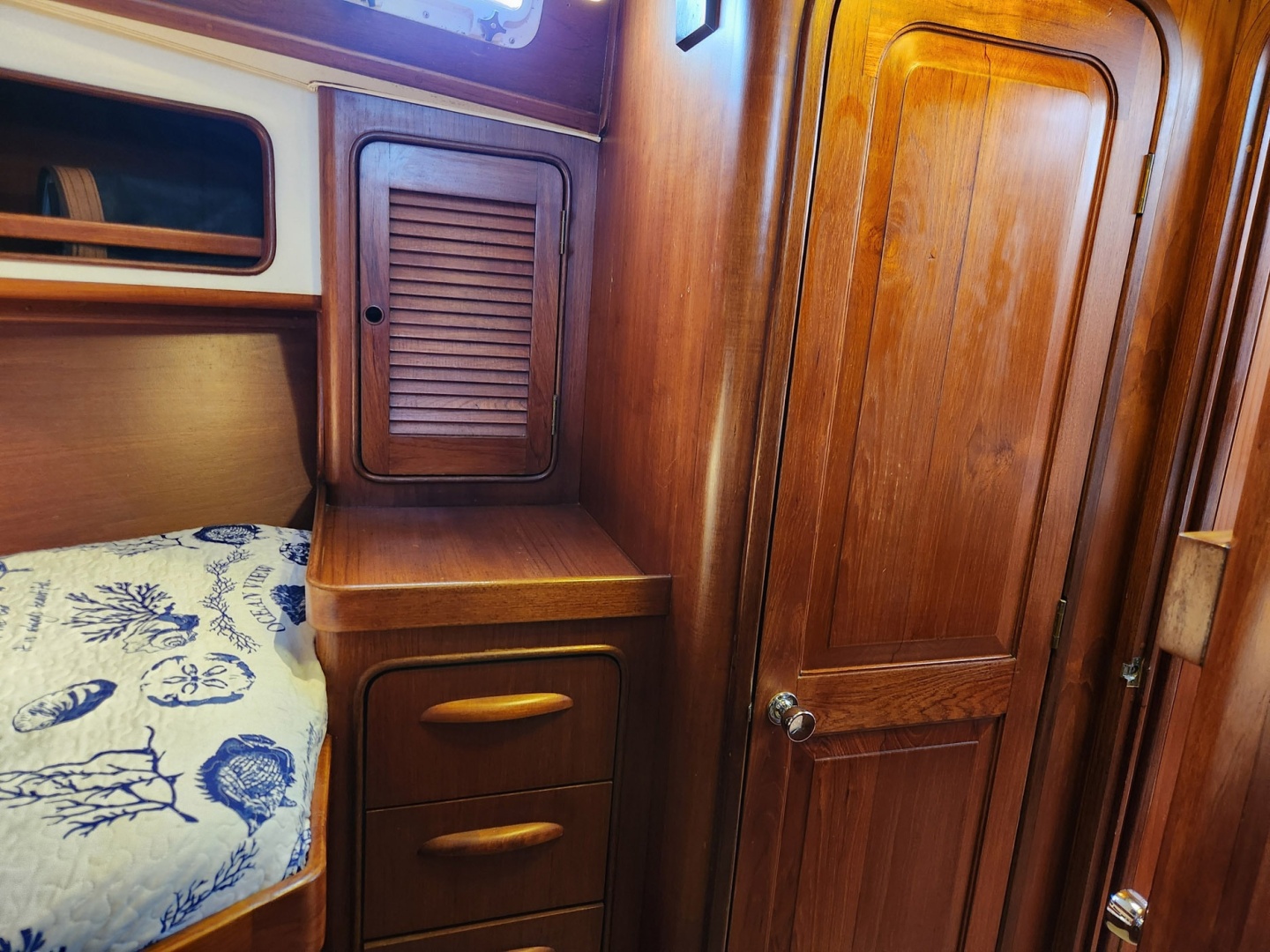 Folly Squared 44ft Gulfstar Yacht For Sale