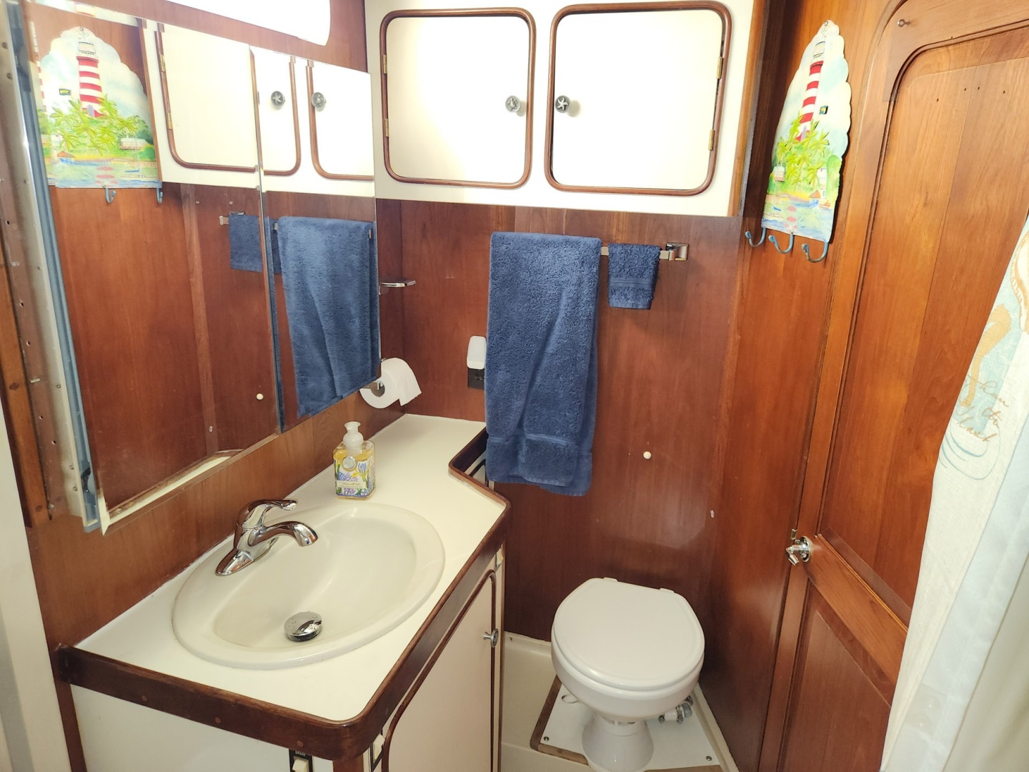 Folly Squared 44ft Gulfstar Yacht For Sale