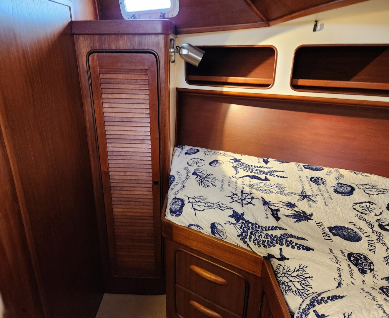Folly Squared 44ft Gulfstar Yacht For Sale