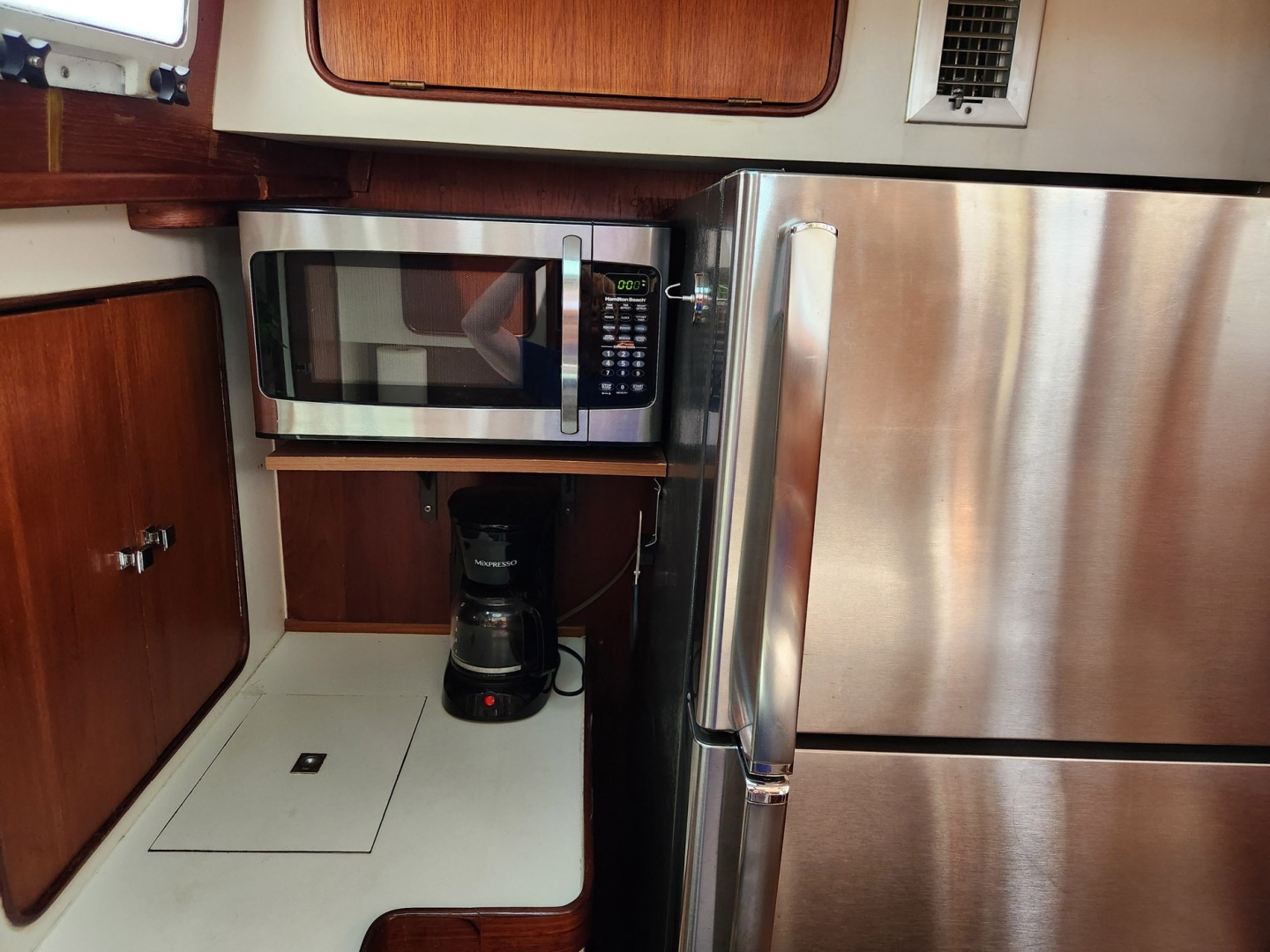 Folly Squared 44ft Gulfstar Yacht For Sale