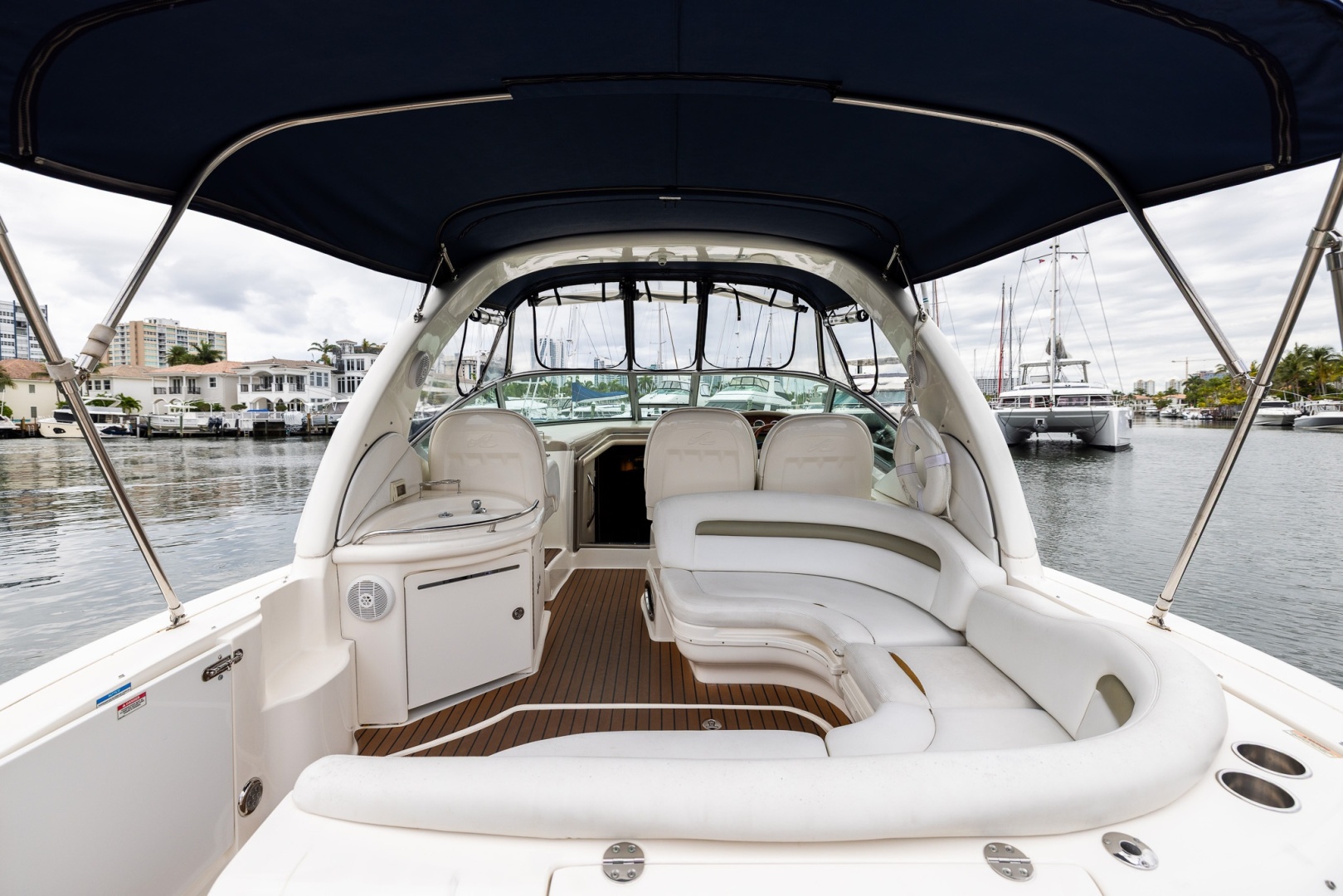 34ft Sea Ray Yacht For Sale