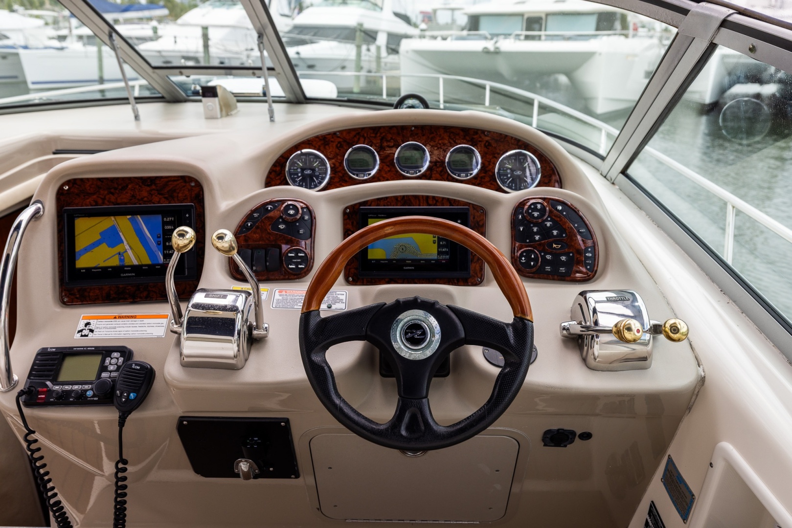 34ft Sea Ray Yacht For Sale